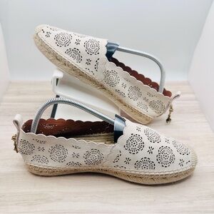 COACH Astor Tea Rose Cut Out Shoes Ivory Chalk White Boho Y2K | Size US 10-10.5